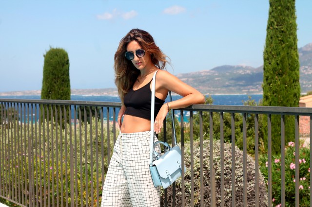 Calvi on the rocks – outfit #1